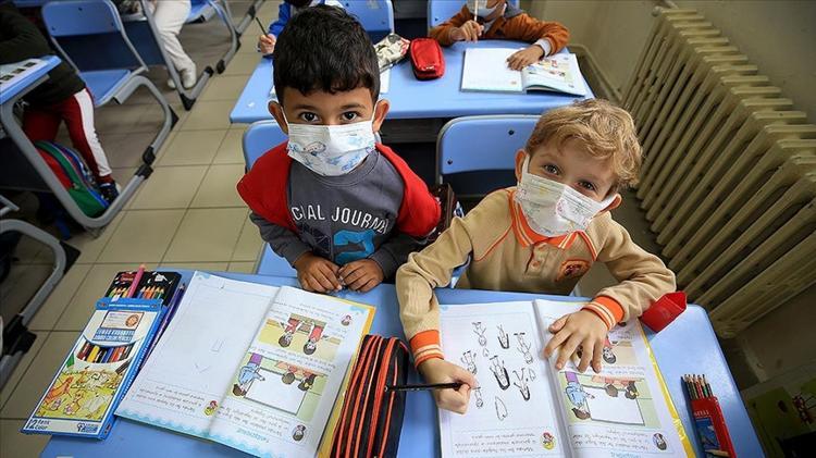 Okullarda PCR testi zorunlu mu olacak? Öğrencilere PCR testi yapılacak mı?  Bakan Koca açıkladı - Son Dakika Haberleri