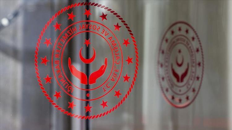 kovid 19 temaslisi ogrenciler ile asisi eksik olanlarin karantina suresi kac gun oldu iste saglik bakanligi ndan gelen aciklama son dakika haberler