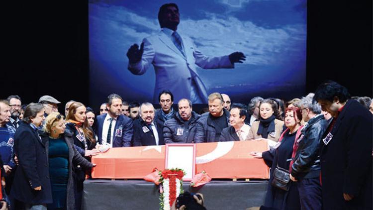 Erol Büyükburç son yolculuğuna uğurlandı