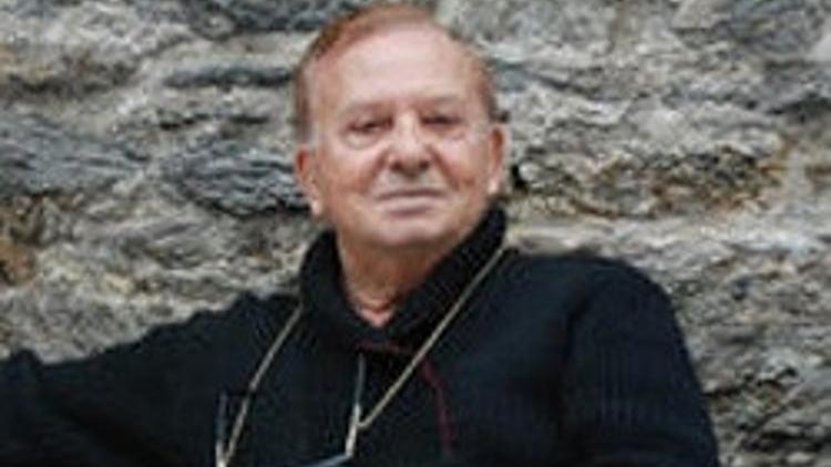 BEDENİNİ KADAVRA OLARAK BAĞIŞLADI