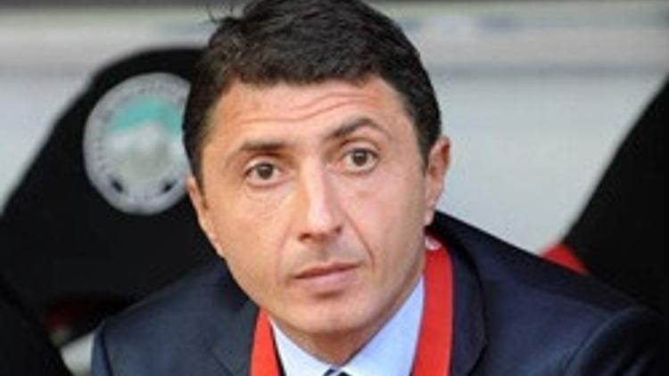 Şota Arveladze'den 4,5 yıllık imza