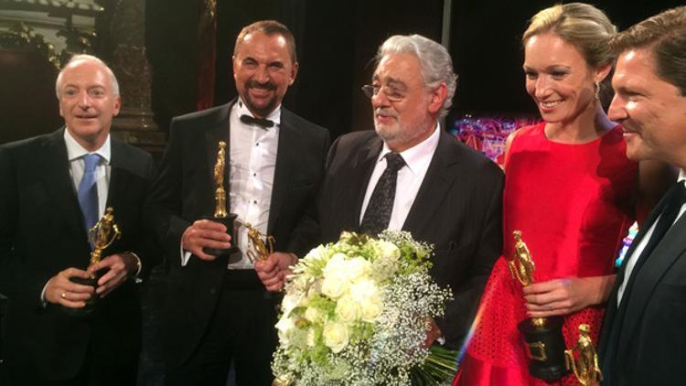 Almanya’nın ‘Ekonomi Oscar’ı Vural Öger’e