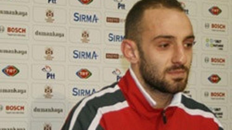 Kartalspor, Efecan Karaca ile yollarını ayırdı