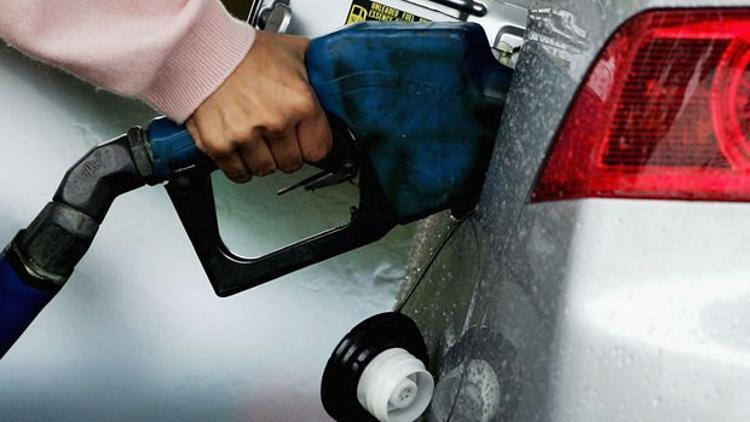 Tavan fiyat başlıyor, motorin 22 kuruş ucuzlayacak