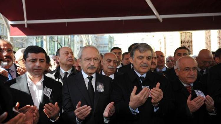 Büyük usta son yolculuğuna uğurlandı