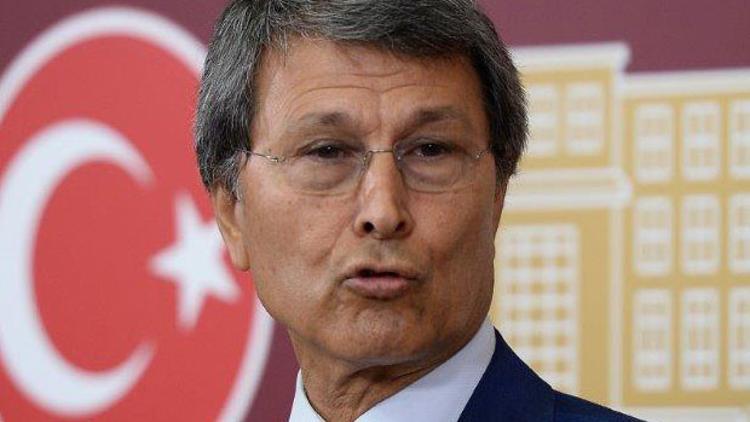 Yusuf Halaçoğlu'ndan Deniz Baykal'a cevap