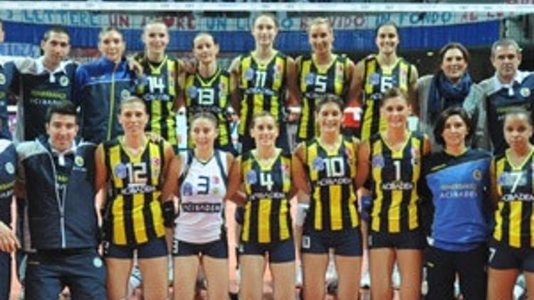 Fener şampiyonu ezdi
