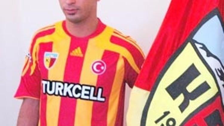 Gökhan Emreciksin sözleşme imzaladı