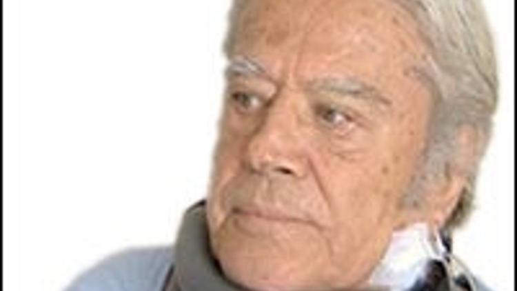 Cüneyt Arkın taburcu oldu