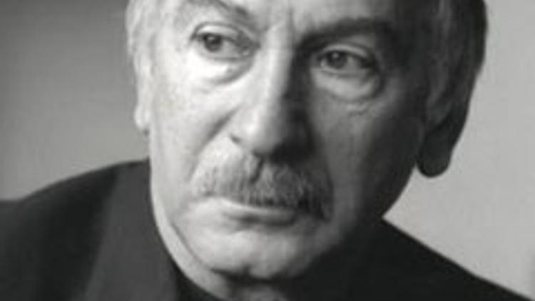 İlhan Selçuk vefat etti