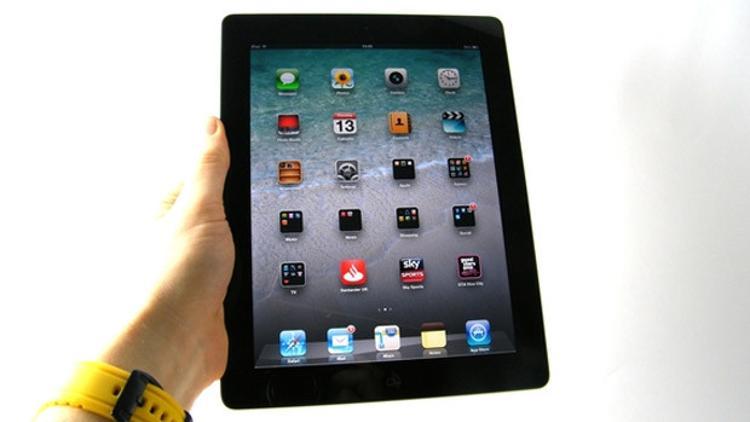 Uganda'da tüm milletvekillerine iPad