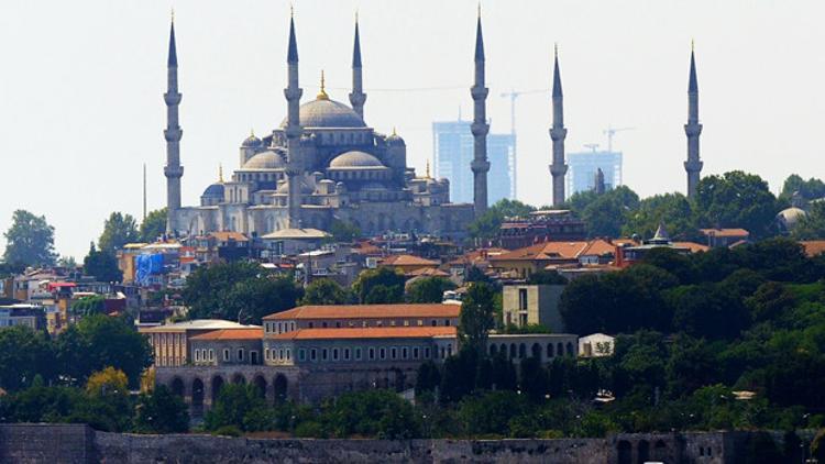 'OnaltıDokuz'a yıkım kararı