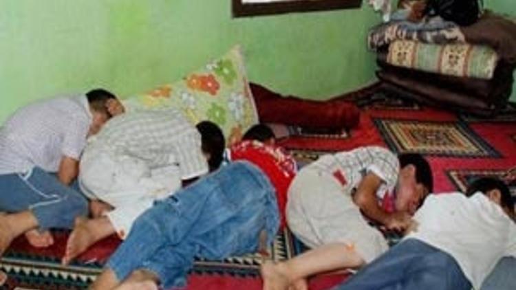 Kayınpederinin evini kalaşnikofla bastı: 1 ölü, 1 yaralı
