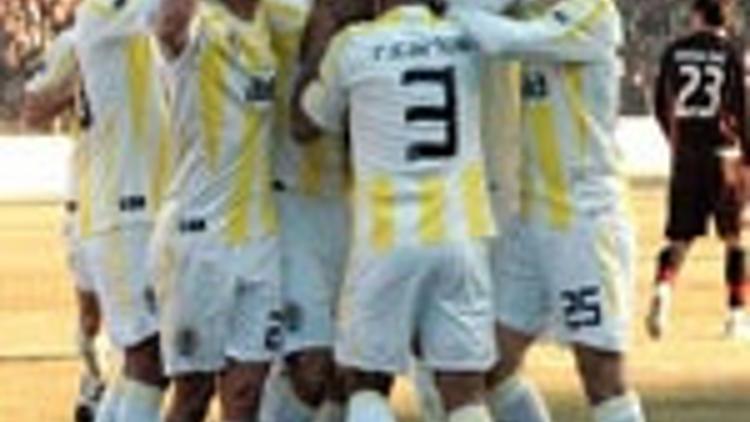 Hürriyet yazarlarından 5-0 yorumu