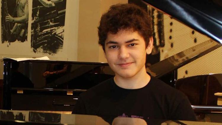 Suriyeli müzik dahisi Türk vatandaşı oldu