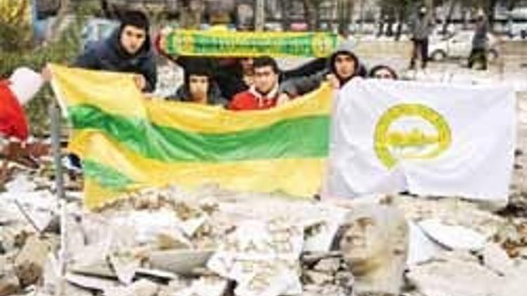 99 yıllık Anadolu Hisarı yıkıldı