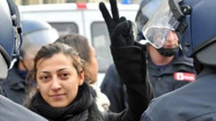 Interpol'ün aradığı Türk yakalandı
