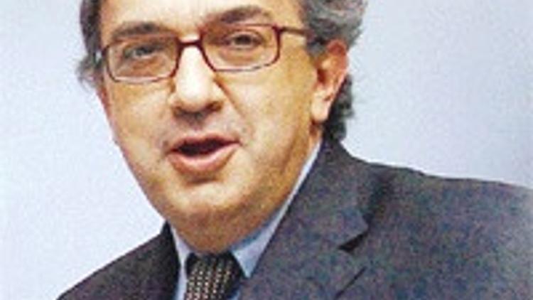 Fiat CEO’su ABD’de ’Chrysler turu’na çıktı, ’para kaçmayacak’ sözü verdi