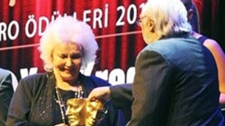 16'ncı Afife Tiyatro Ödülleri sahiplerini buldu