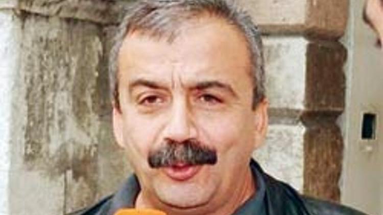 İşkencecisiyle yüzleşti