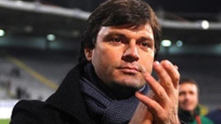 Erturğul Sağlam Antalyaspor ile görüşüyor