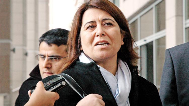 O savcının peşindeyim