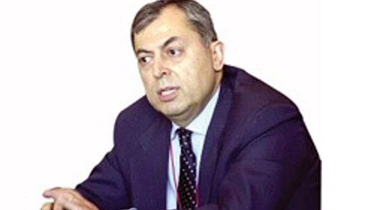 Eski Büyükelçi Batıbay: Bütün şarapları kendi paramla aldım