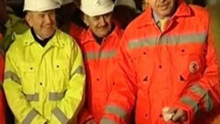 ErdoÄŸan'a 42 metre derinde sürpriz doÄŸum günü