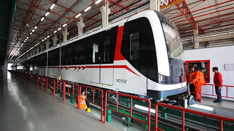İzmir Metrosu’na yeni vagonlar geliyor