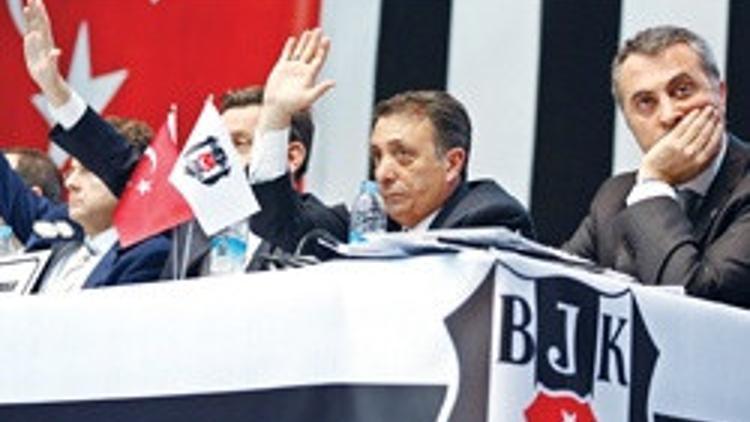 Kongre 'hesap sor' dedi