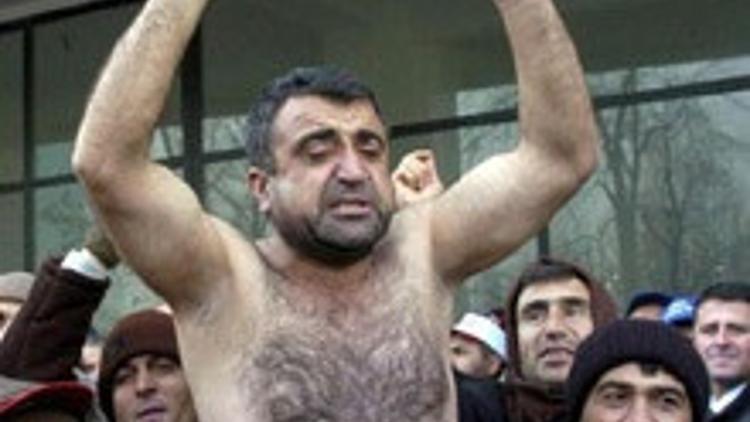 TEKEL iÅŸçilerinin eylemi baÅŸladı