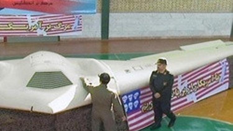 İran ABD'nin sır uçağının görüntülerini yayınladı