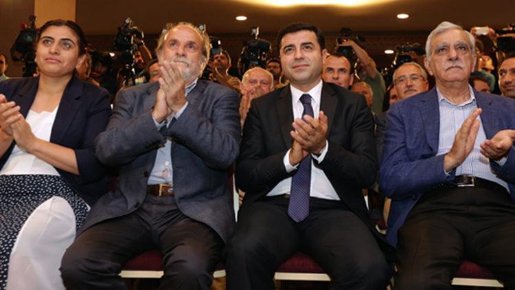 HDP'nin cumhurbaşkanı adayı Selahattin Demirtaş