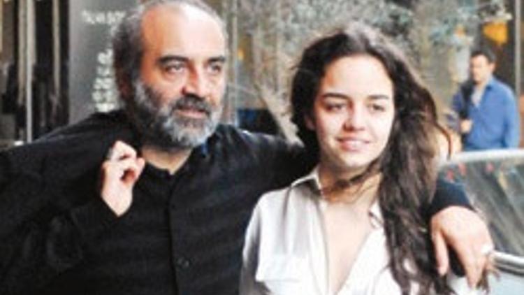 Baba kız alışverişte