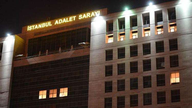 Önce art arda patlamalar duyuldu