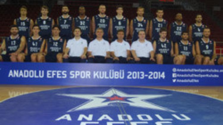 Anadolu Efes'in konuğu Emporio Armani