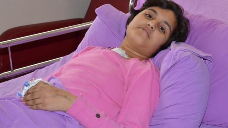Genç kızın kendisi 14 kalbi 70 yaşında