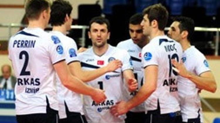 2012-13 şampiyonu Arkas