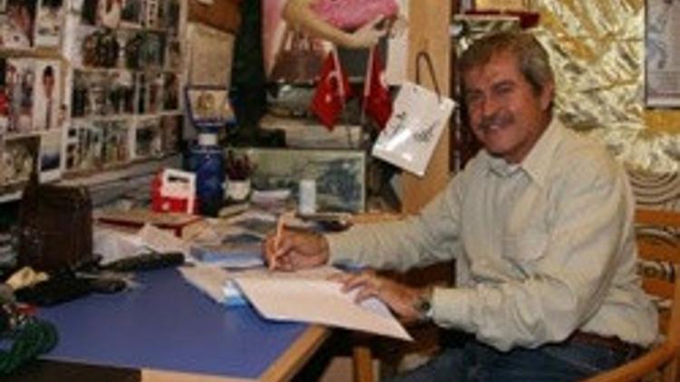 Çanta kralı 'iflas'ını kitap yapıyor