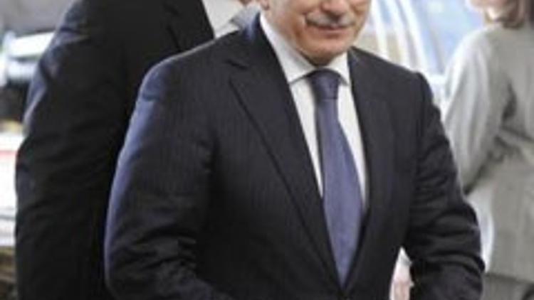 Davutoğlu'ndan GS'ye Neo-Con benzetmesi
