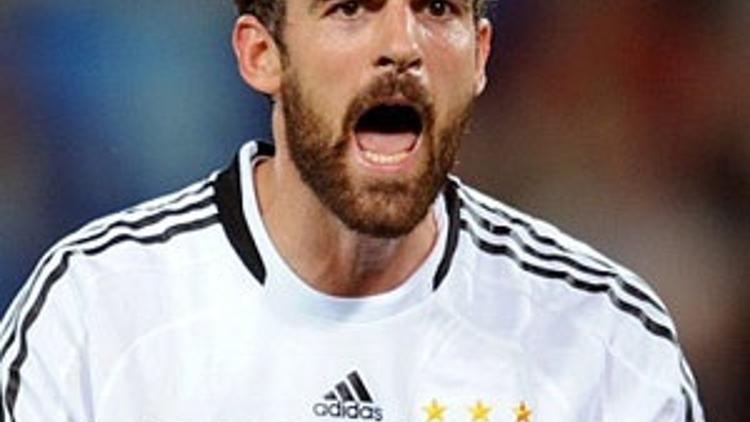 Metzelder Wolfsburg yolunda