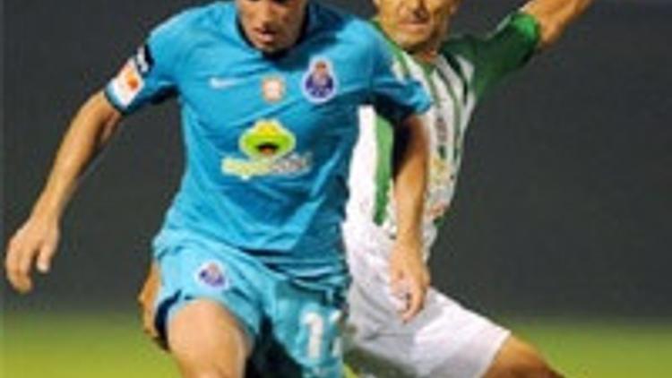 Kanarya'nın rakibi ligde 1 puanla yetindi