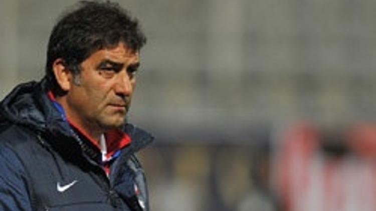 Trabzonspor, Ünal Karaman ile anlaştı