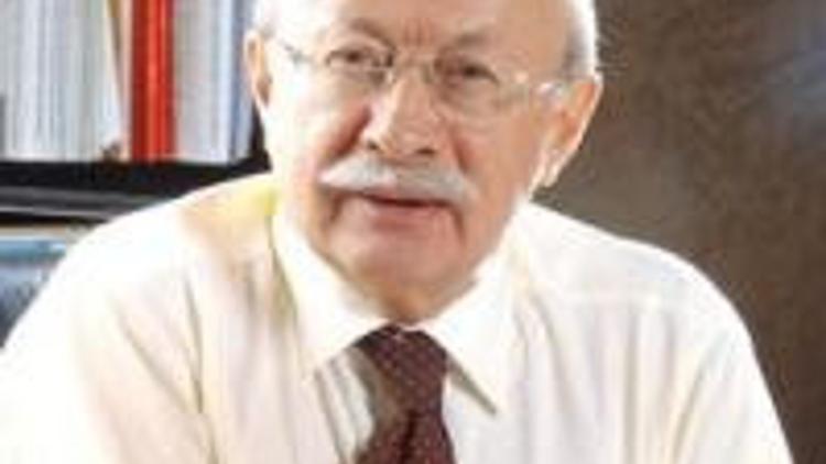 Ekşi, Basın Konseyi Başkanlığını bıraktı