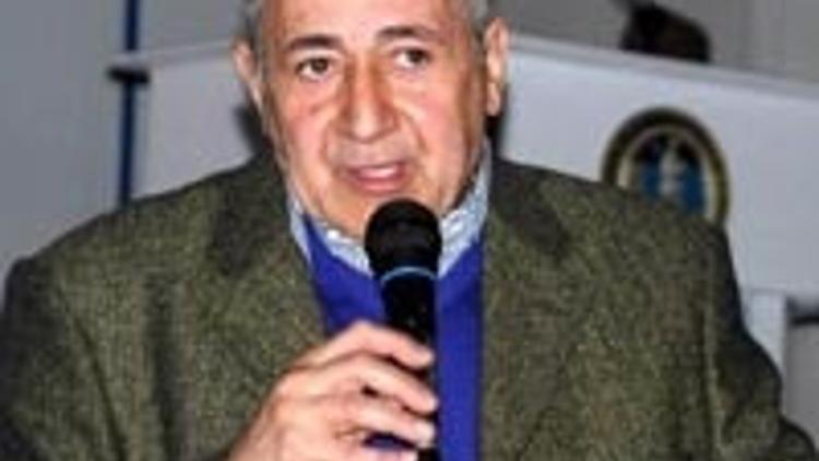 Prof. Dr. Orhan Kural'a sigara dayağı