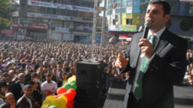 Öcalan: Diyalog süreci devam etmeli
