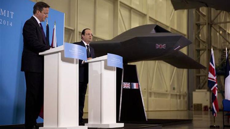 Fransızların sormadıklarını Hollande’a İngilizler sordu