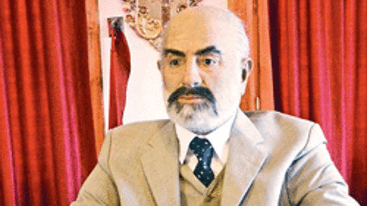 Silikondan Mehmet Akif