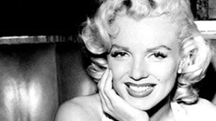 'Efsane sarışın Marilyn Monroe lezbiyendi'