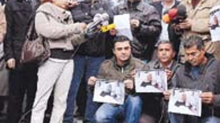 Toplu kampanyalara katılmak gazeteciyi bozar mı